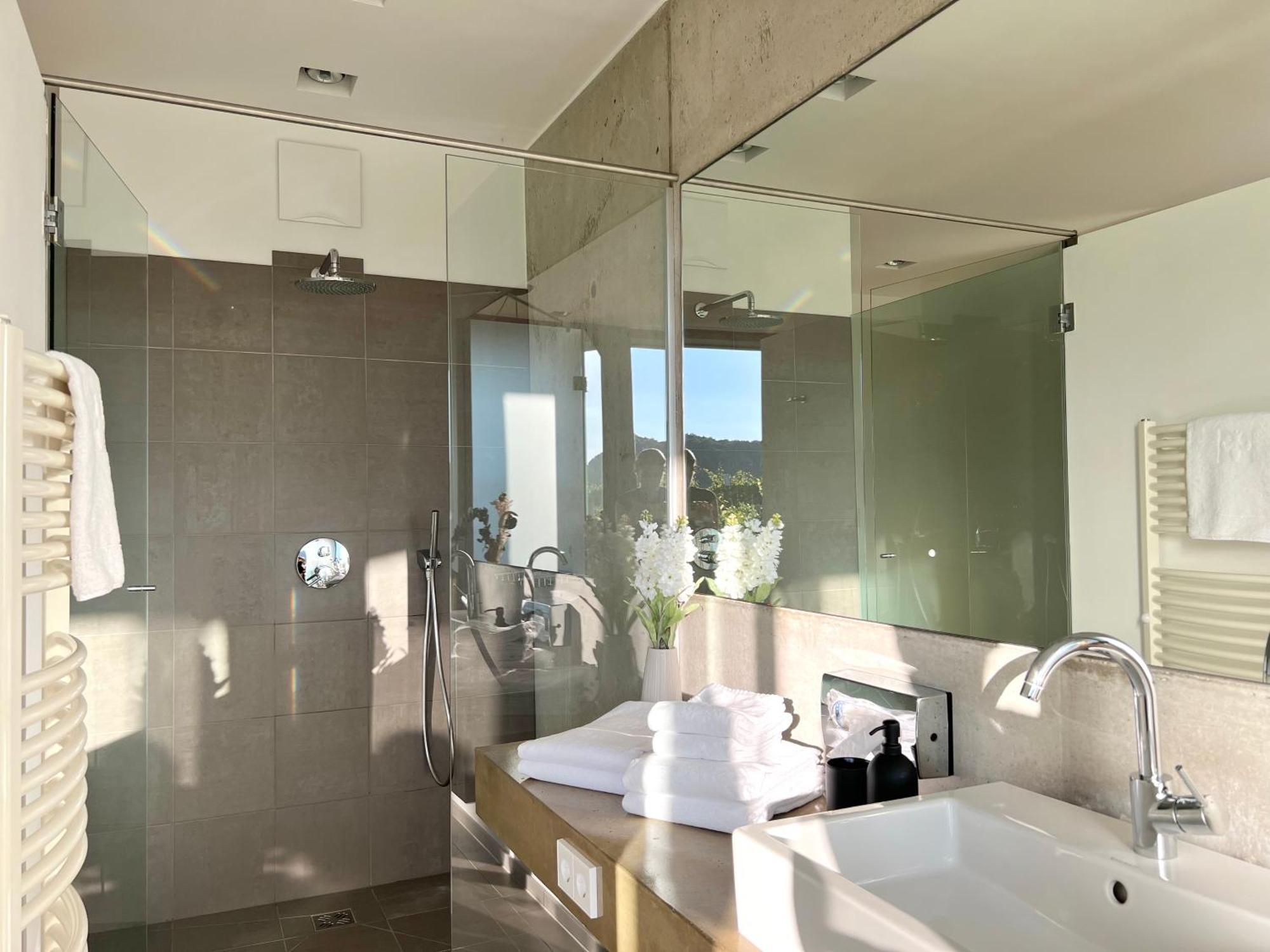 An Der Lage - Exklusives Apartment Mit Toskana Flair Obegg Exteriör bild